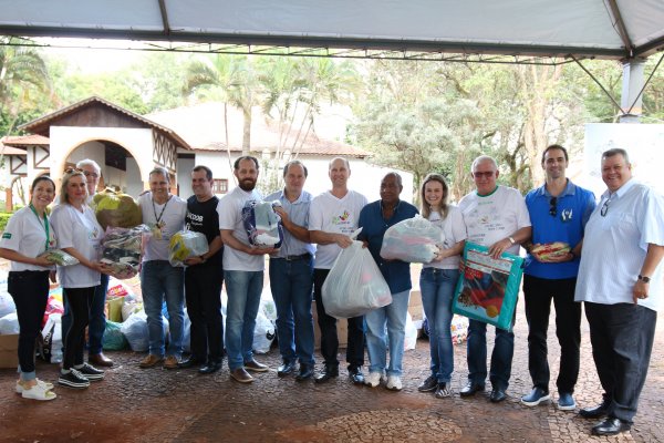 Cooperativas rondonenses comemoram sucesso da campanha de donativos realizada em alus&atilde;o ao Dia C