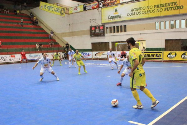 Ap&oacute;s vit&oacute;ria sobre o Umuarama, Copagril agora ocupa o 4&ordm; lugar no Campeonato Paranaense