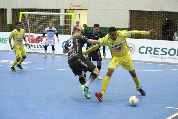 Copagril Futsal: Rick fratura a clav&iacute;cula e ficar&aacute; mais de um m&ecirc;s em recupera&ccedil;&atilde;o