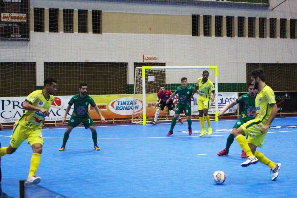Copagril Futsal inicia nesta sexta-feira disputas do mata-mata do Campeonato Paranaense