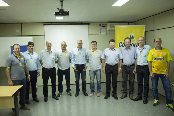 Copagril Futsal anuncia jogadores contratados para temporada 2018