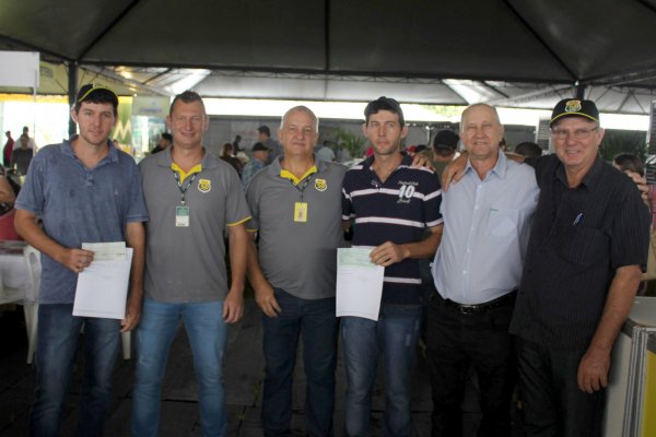 Associados da Copagril recebem b&ocirc;nus do Prodaf C