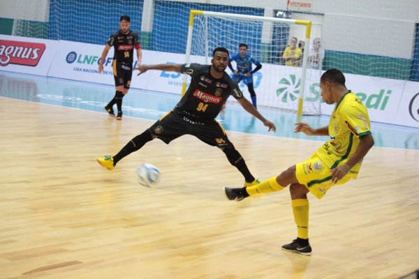 Copagril Futsal estreia com placar adverso na Liga Nacional