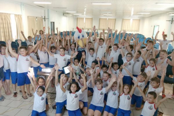 Copagril difunde cooperativismo nas escolas por meio do Programa Cooperjovem