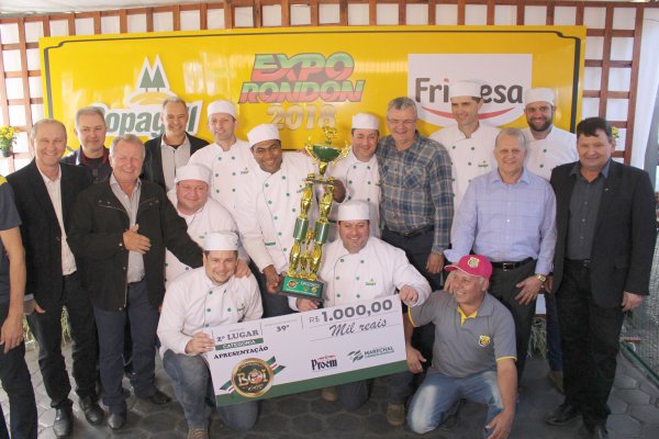 Copagril e Frimesa s&atilde;o vice-campe&atilde;s na apresenta&ccedil;&atilde;o do box do Boi no Rolete