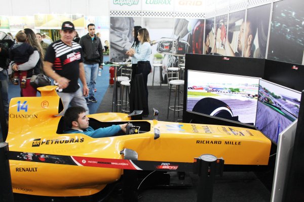 Postos Copagril divulgam nomes dos melhores pilotos do simulador de F&oacute;rmula 1