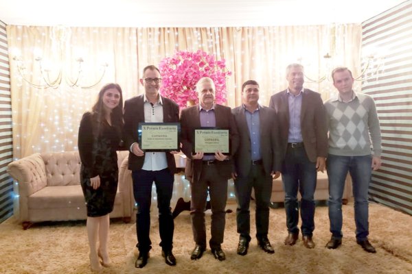 Copagril recebe dois Pr&ecirc;mios de Excel&ecirc;ncia em Gua&iacute;ra