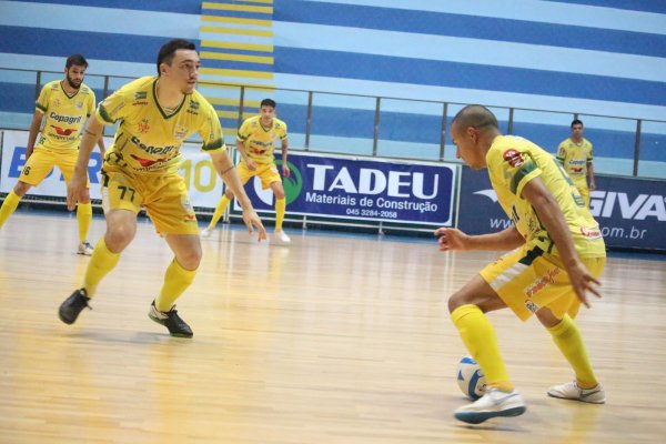 Valendo vaga nas quartas de final da Liga Nacional, Copagril Futsal enfrenta o Blumenau nesse s&aacute;bado