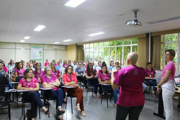 Copagril realiza a&ccedil;&otilde;es em alus&atilde;o &agrave; campanha Outubro Rosa