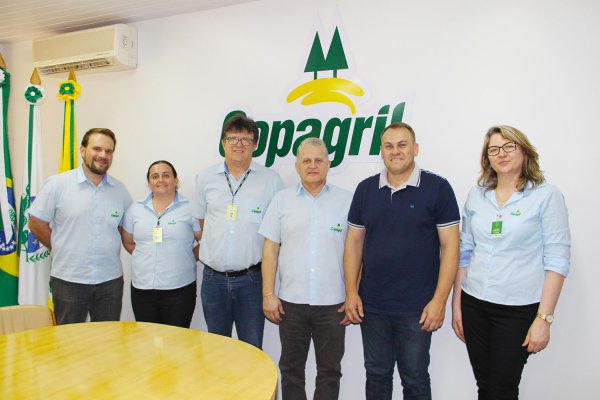 Copagril renova certifica&ccedil;&atilde;o de 5 unidades armazenadoras