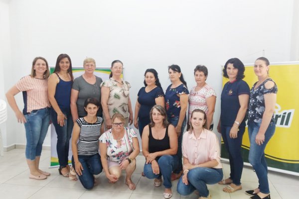 ACFC elege nova diretoria encabe&ccedil;ada por Eleane Knaul