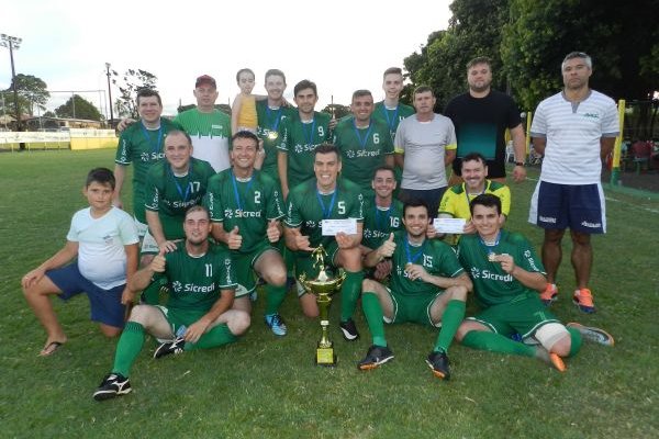 Sicredi - Fazer Juntos &eacute; o campe&atilde;o do Interno de Futebol Su&iacute;&ccedil;o da AACC