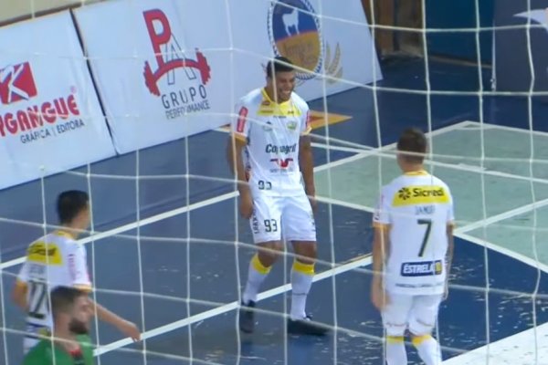 AACC Copagril vence de virada fora de casa e reassume lideran&ccedil;a do Paranaense