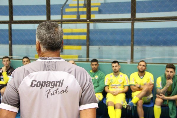 Com novo t&eacute;cnico, AACC Copagril enfrenta o Cascavel segunda-feira