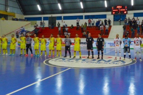Copagril leva susto, mas alcan&ccedil;a o empate diante do Cascavel