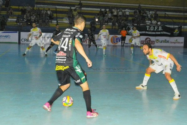 AACC Copagril &eacute; superada pelo Marreco e quebra sequ&ecirc;ncia de 14 jogos de invencibilidade