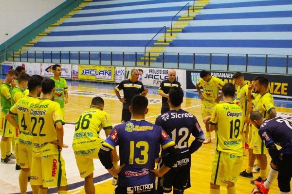 Fernando Malafaia destaca que AACC Copagril est&aacute; confiante para duelo diante do Sorocaba