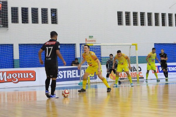Visando repetir boa atua&ccedil;&atilde;o, Copagril enfrenta o Magnus valendo vaga nas quartas de final da LNF