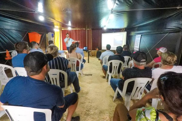 Palestras sobre biosseguridade integram programa&ccedil;&atilde;o do Dia de Campo Copagril