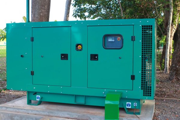 Manuten&ccedil;&atilde;o de geradores em dia, menos preju&iacute;zos na avicultura