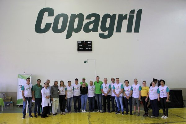 Dia C re&uacute;ne cooperativas em prol da comunidade