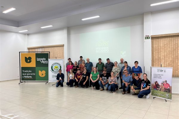 Herdeiros do Campo: Copagril recebe primeiras fam&iacute;lias para o programa de sucess&atilde;o familiar