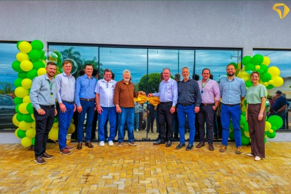 Copagril reinaugura unidade em Nova Santa Rosa e refor&ccedil;a investimentos no atendimento aos produtores
