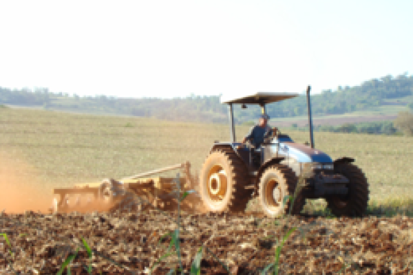 Cr&eacute;dito para produ&ccedil;&atilde;o agr&iacute;cola cresce 17% em julho
