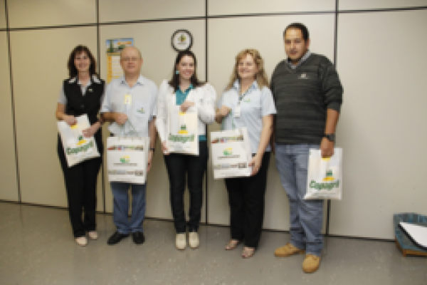 Copagril e Copercampos trocam experi&ecirc;ncias sobre cooperativismo