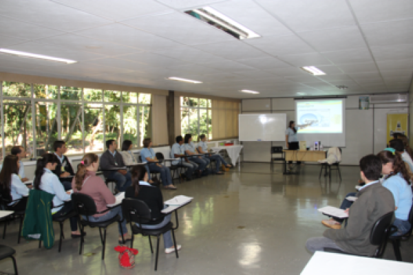 Auditores do Programa 5S recebem treinamento                            