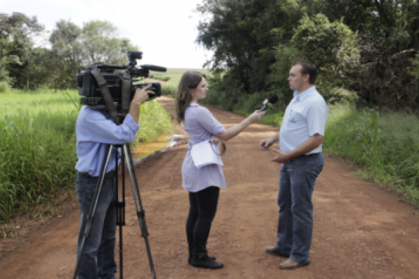 Sistemas de irriga&ccedil;&atilde;o de associados da Copagril s&atilde;o tema de reportagem no programa Tarob&aacute; Rural     