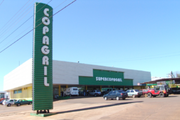 Supermercados Copagril crescem no ranking da revista Superhiper 2013 