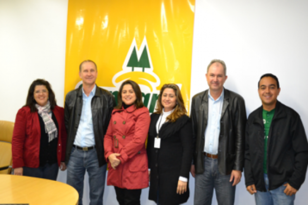 Comitiva do Sescoop do Cear&aacute; visita a Copagril                              