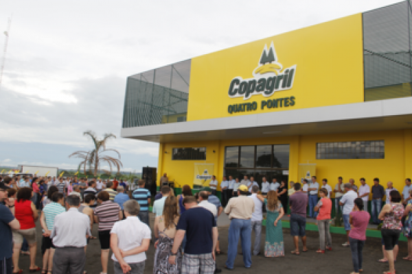 Copagril inaugura loja agropecu&aacute;ria de Quatro Pontes