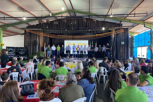 Pr&ecirc;mio Produtor Destaque homenageia os melhores do ano