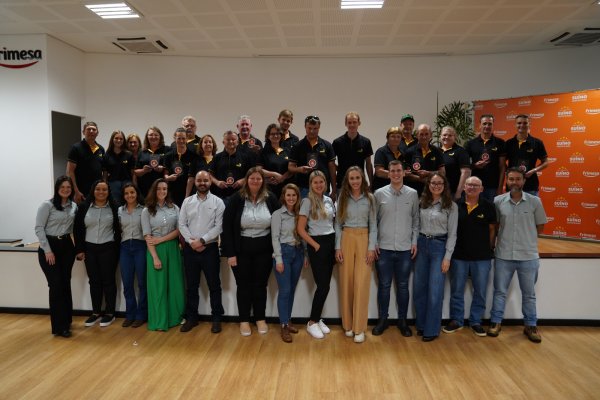 Suinocultores da Copagril s&atilde;o premiados pelo Programa Su&iacute;no Certificado Frimesa 