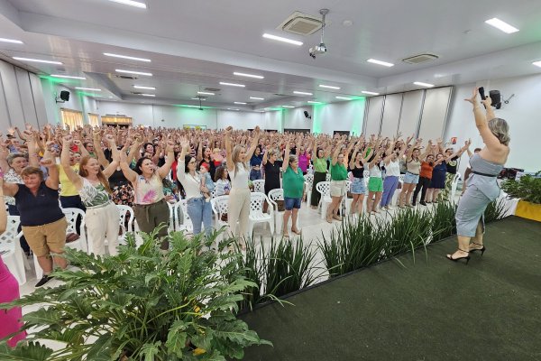 Cerca de 500 mulheres participam de evento da Copagril alusivo ao m&ecirc;s da mulher