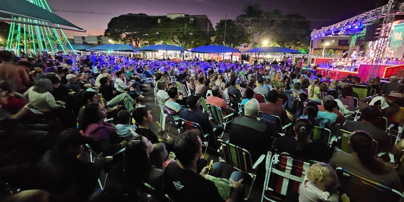 Natal Copagril 2025 &eacute; sucesso e encanta p&uacute;blico, reunindo fam&iacute;lias em noite de celebra&ccedil;&atilde;o