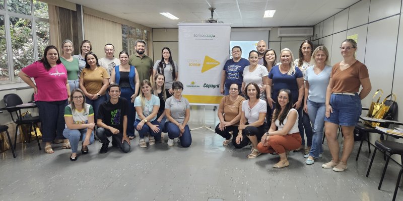 Copagril promove capacita&ccedil;&atilde;o e d&aacute; in&iacute;cio a nova turma do Cooperjovem