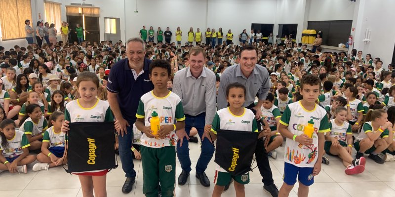 Copagril promove encerramento anual das atividades do Programa Cooperjovem