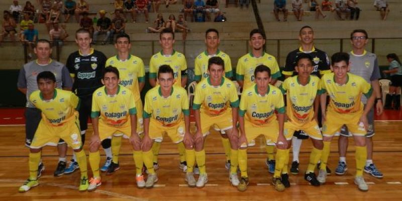 Sub-17 da Copagril vai a Campo Mour&atilde;o em busca do t&iacute;tulo da Ta&ccedil;a Paran&aacute;