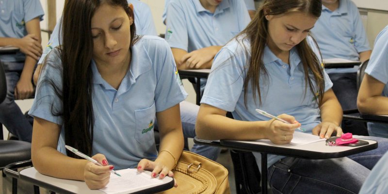 Copagril acolhe novos jovens aprendizes