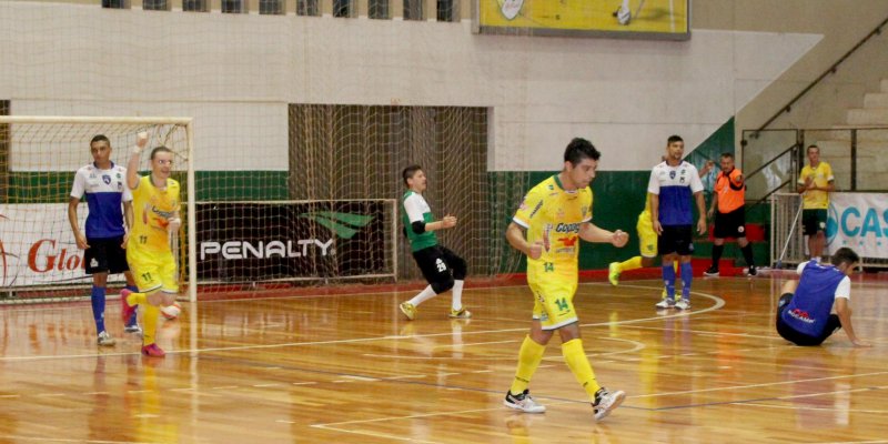 Copagril vence o Foz em jogo-treino no Ney Braga