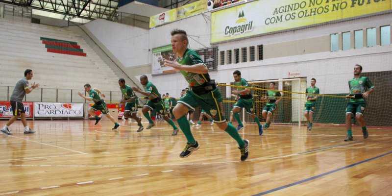 Equipe Copagril viaja a Foz para mais um jogo-treino da pr&eacute;-temporada
