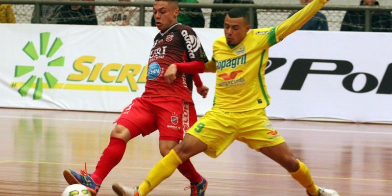 Copagril Futsal assume a lideran&ccedil;a da Liga Nacional