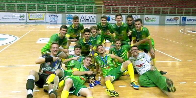 Equipe Copagril Futsal Sub-17 &eacute; campe&atilde; da Copa Kids 2016 