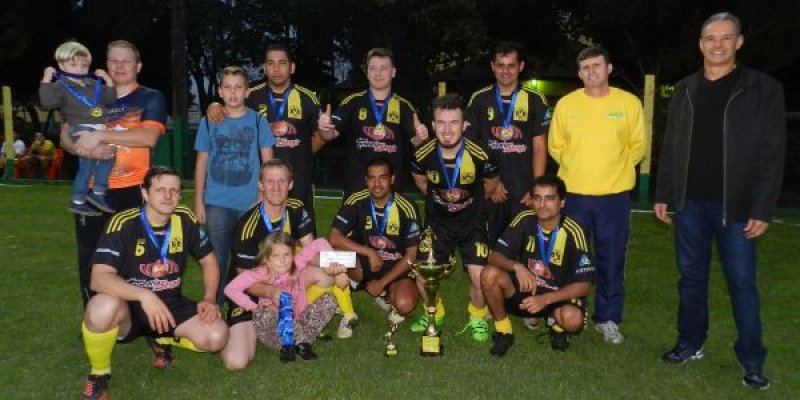 Engenharia/ Manuten&ccedil;&atilde;o/ PCP- UIA &eacute; campe&atilde; do Campeonato Interno de Futebol Su&iacute;&ccedil;o da AACC