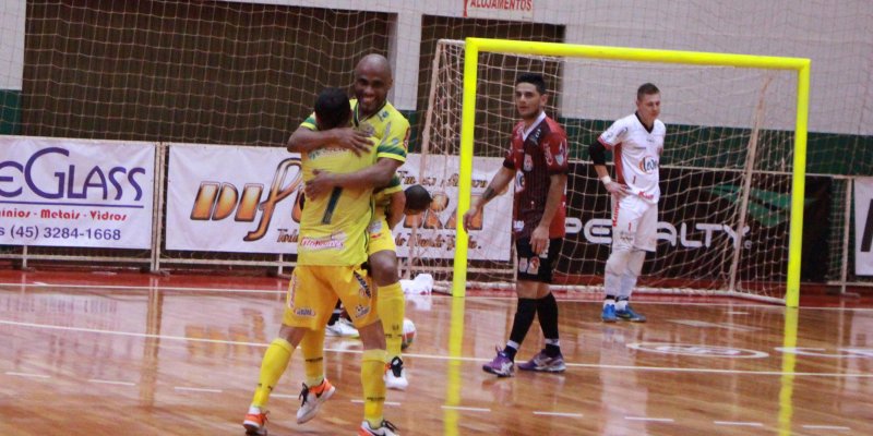 Copagril derrota o Guarapuava e assume a lideran&ccedil;a do grupo na Chave Ouro