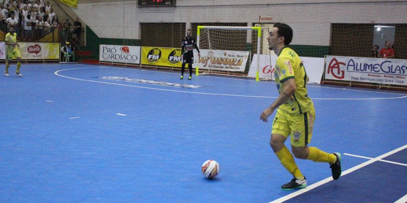 Fixo Biel anuncia sua sa&iacute;da da equipe Copagril Futsal