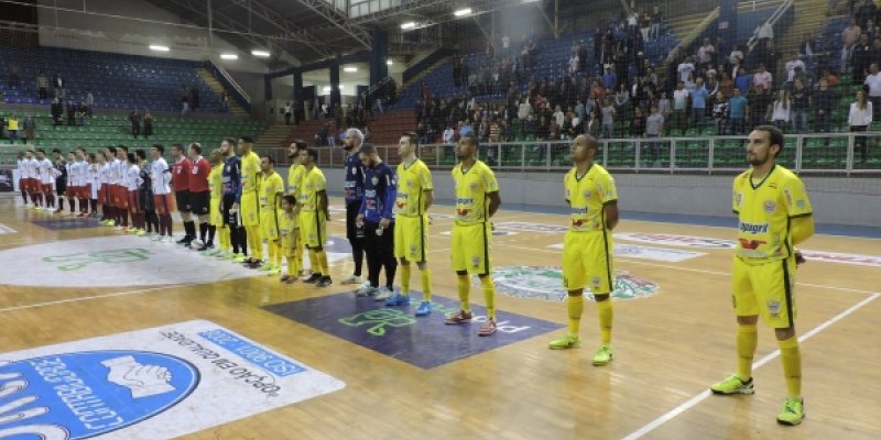 Copagril Futsal vence fora de casa e pode se tornar l&iacute;der do paranaense nessa ter&ccedil;a-feira